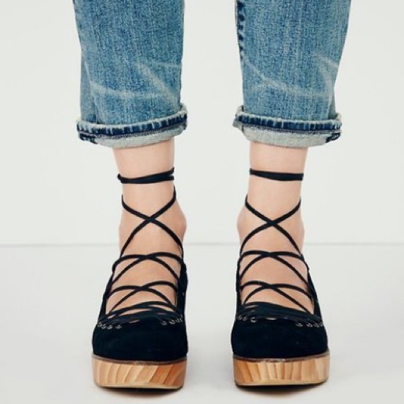 Darcy wrap flatform - Picture 2 of 7